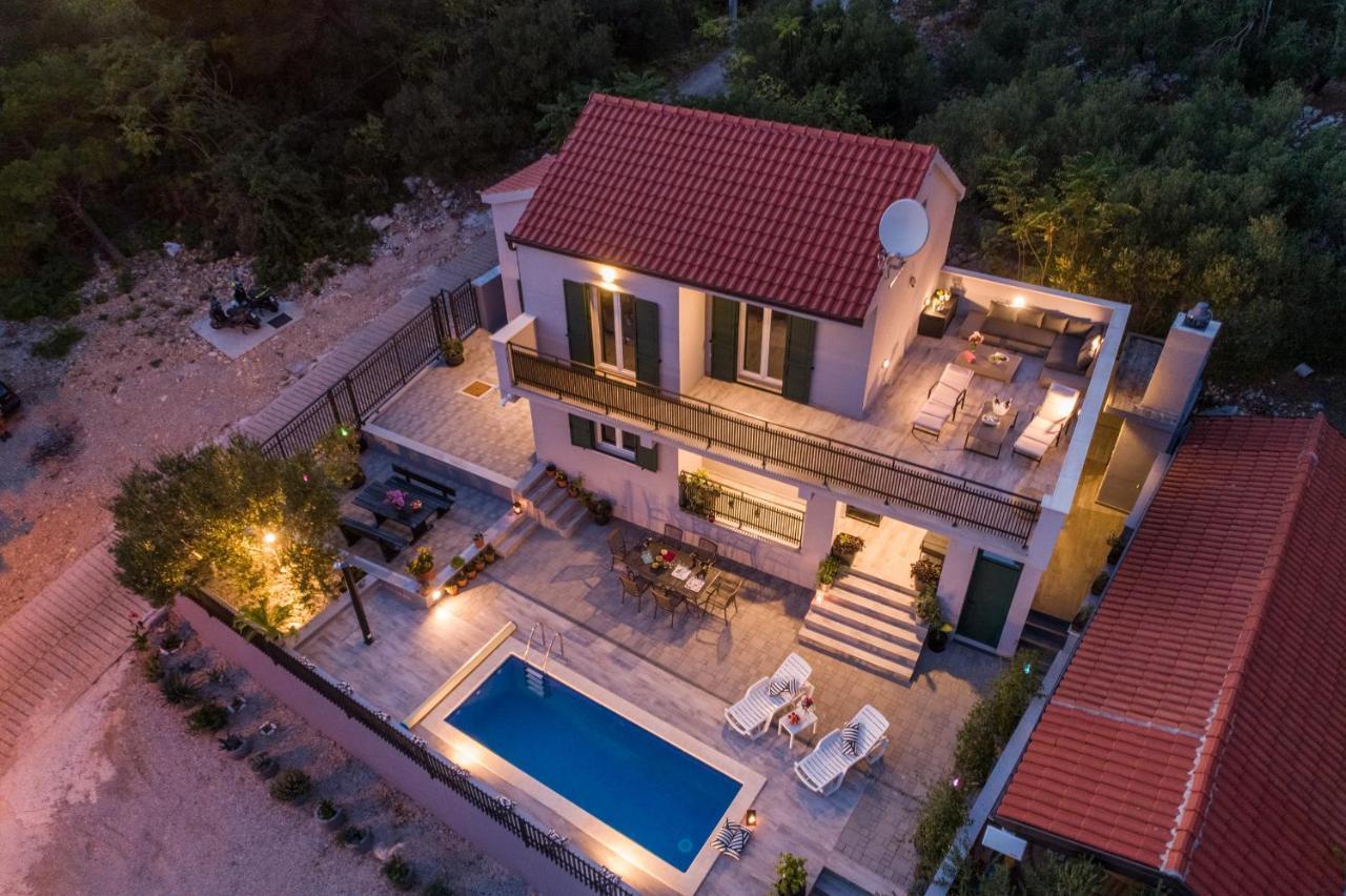 Villa Unique Градац Экстерьер фото