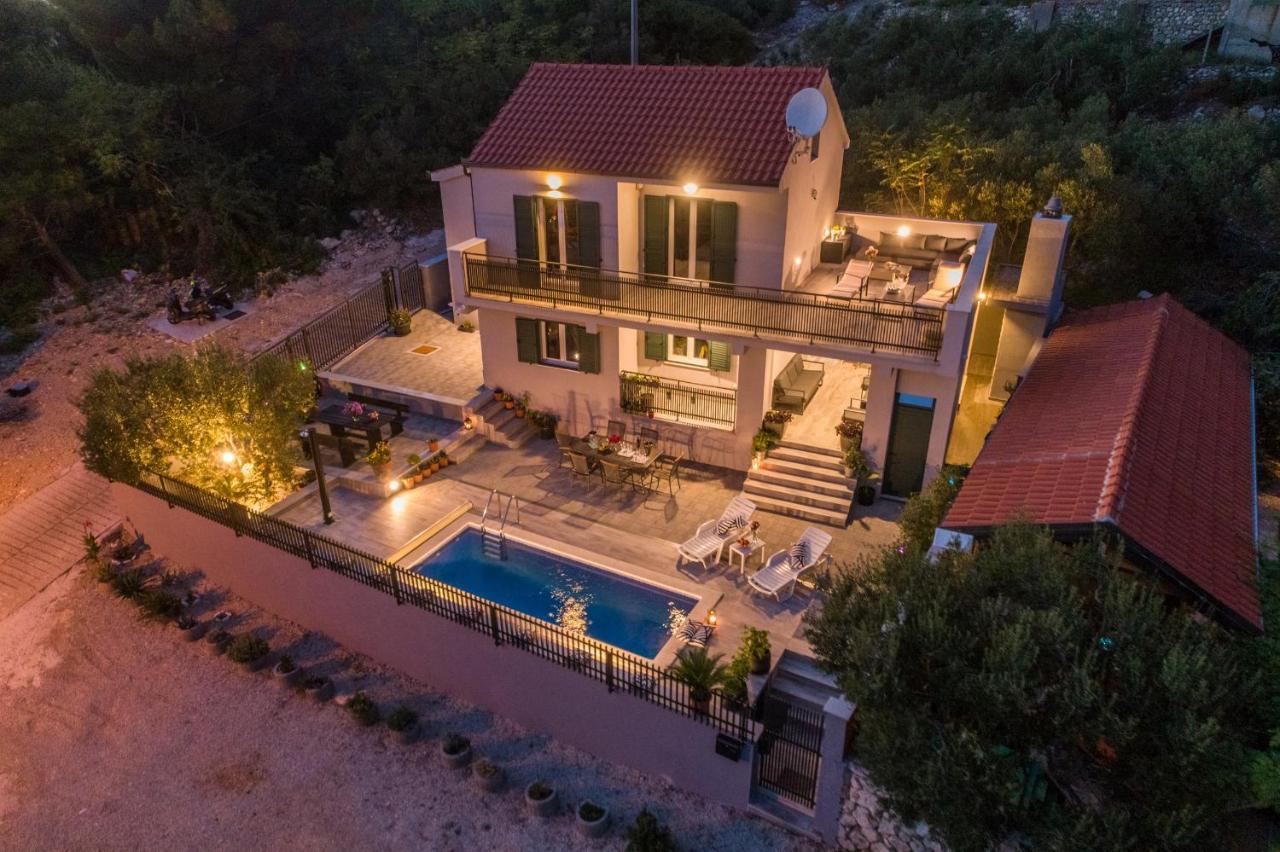 Villa Unique Градац Экстерьер фото